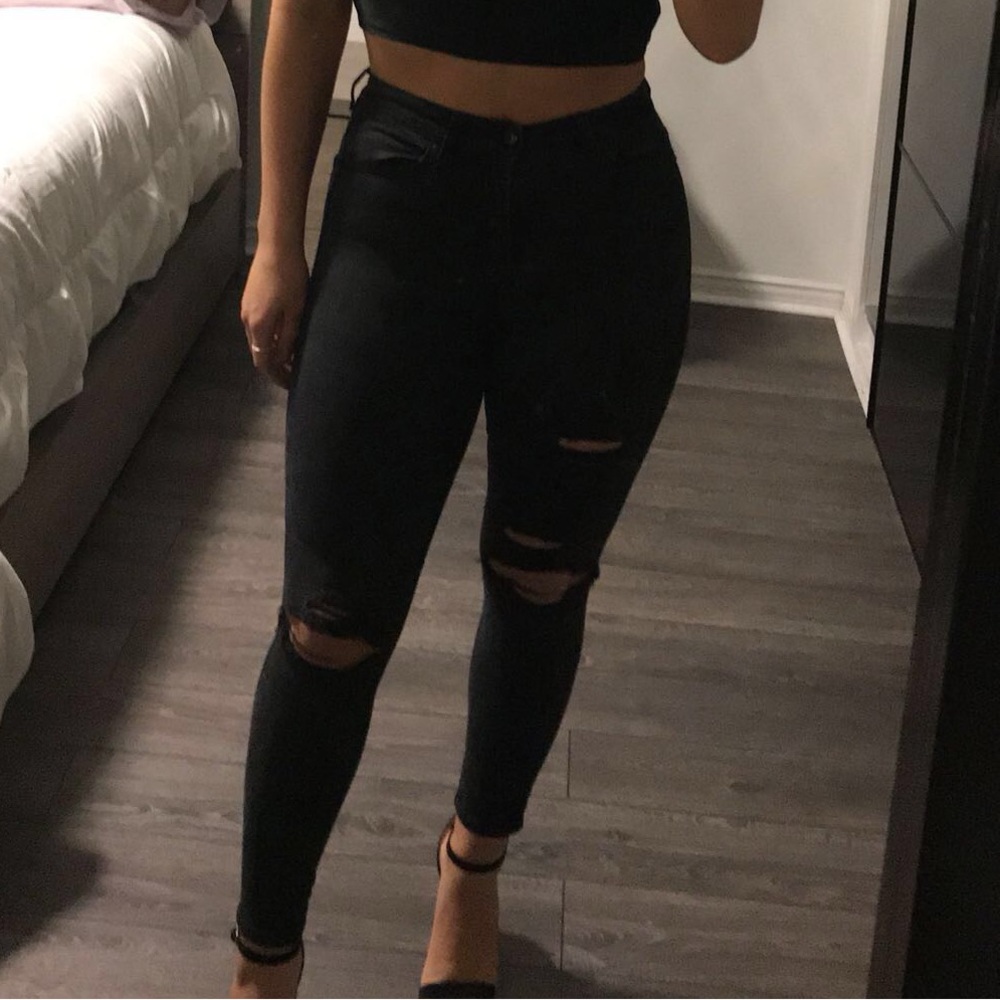 Women's Distressed Black Jeans